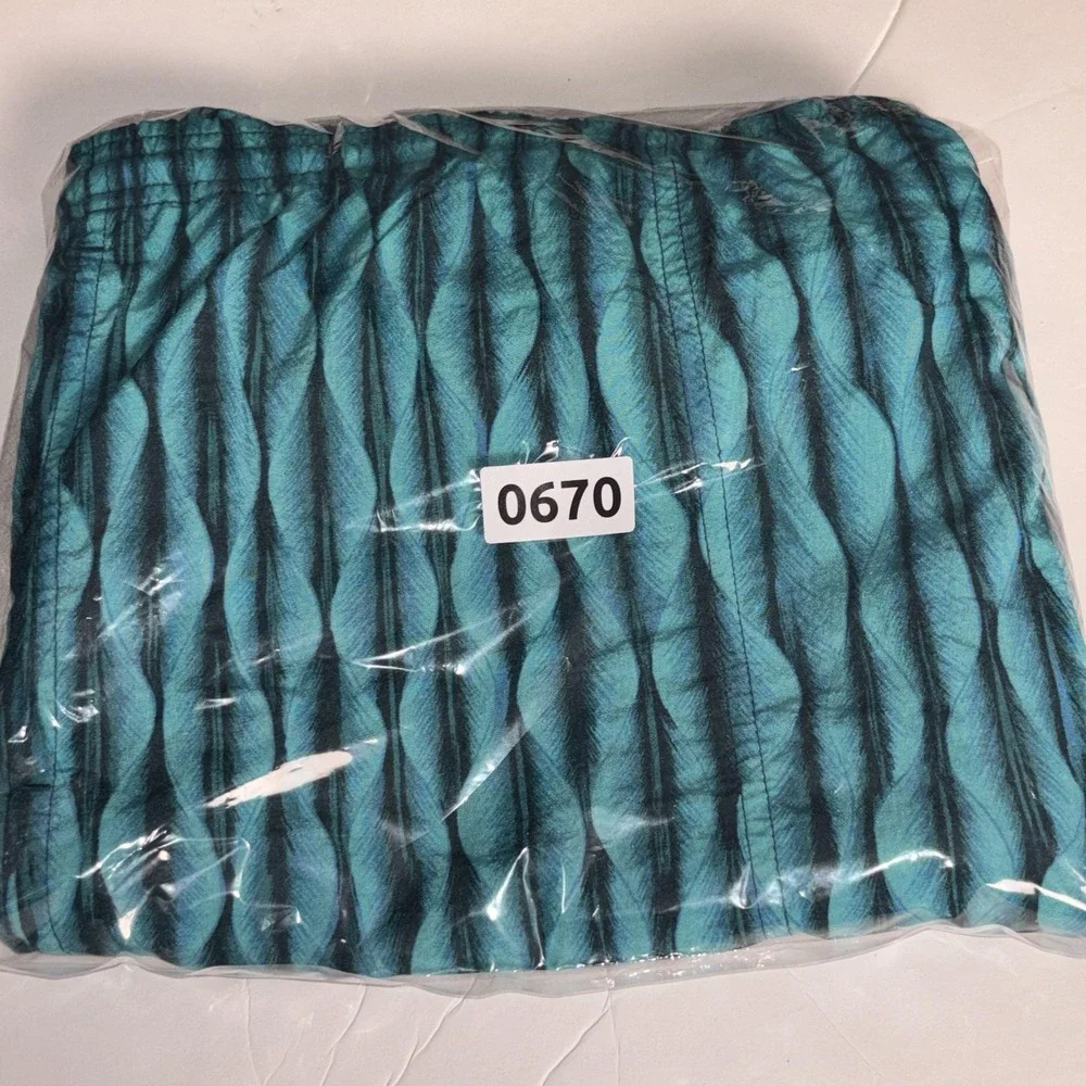 TYR Mens Swim Trunks XL Teal Black Wave Print Mesh Lined Board Shorts